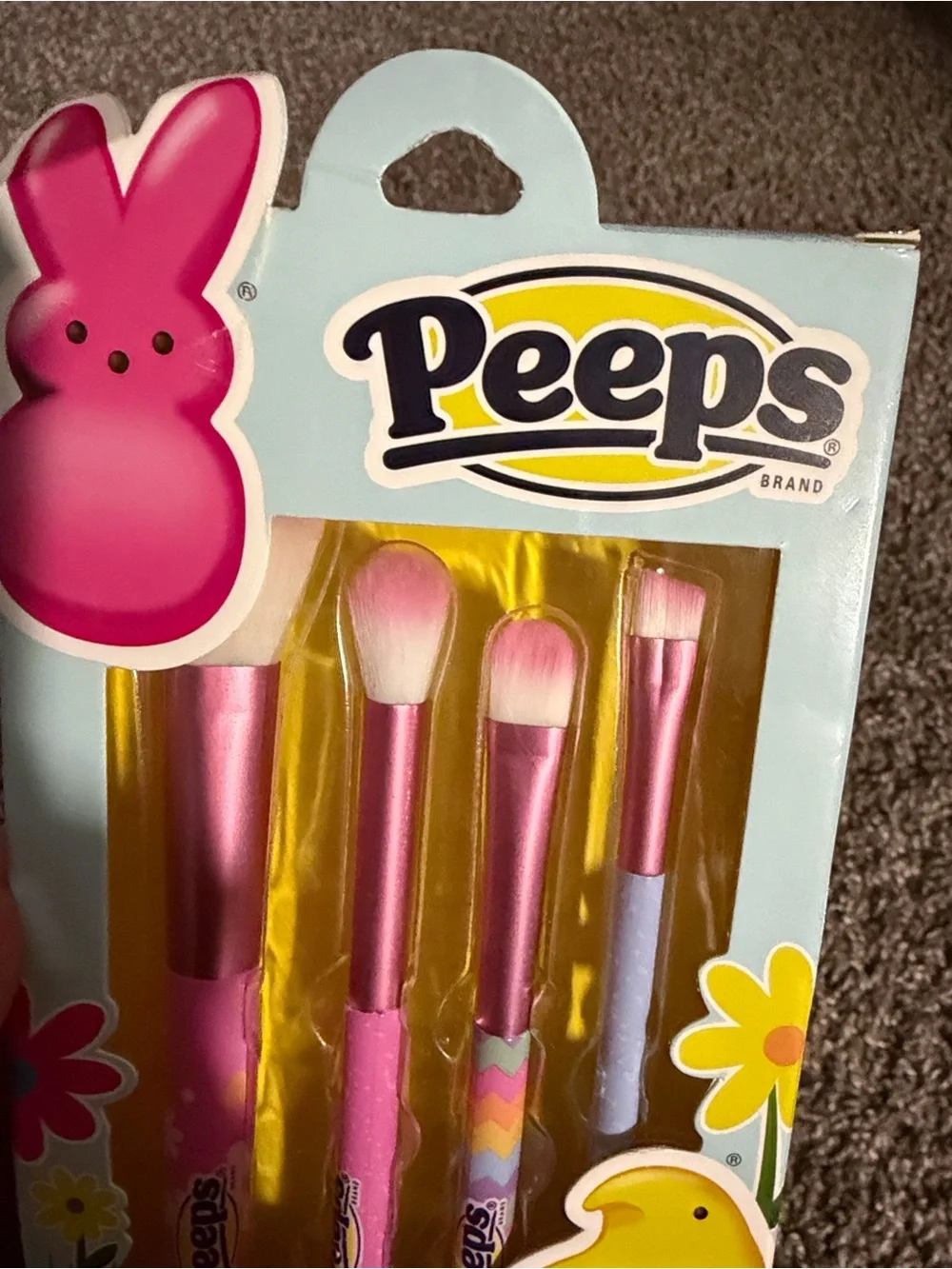Peeps piece cosmetic
